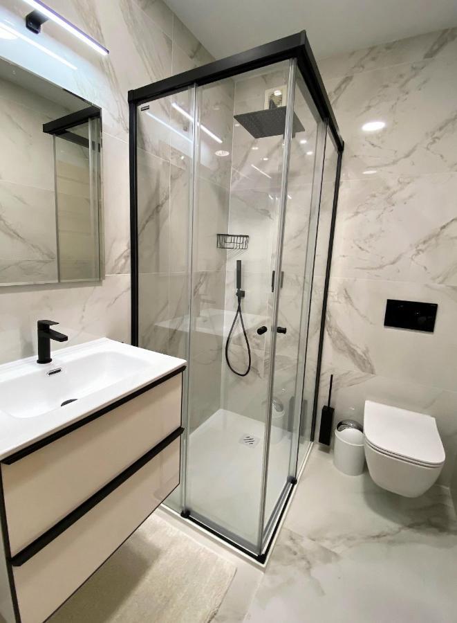 Club Costa Nerja Apartman Kültér fotó